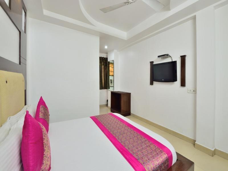 Hotel Sai International New Delhi Luaran gambar
